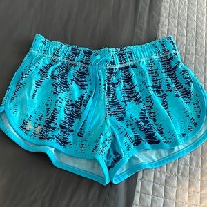 Small under armour shorts womens, I cut the tag out bc it was itchy